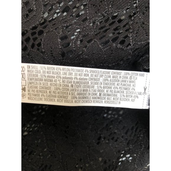 Forever 21 | Lace Crop Top Medium - Picture 5 of 5